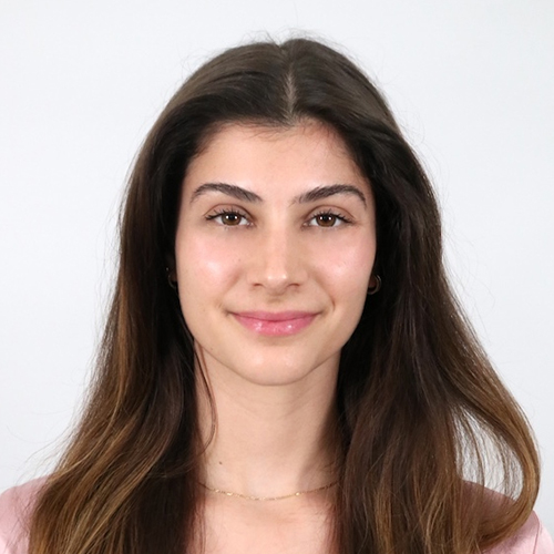 Bára Halčáková